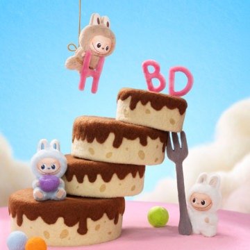 Labubu ! Secret Edition Pin for Love Series - Image 6