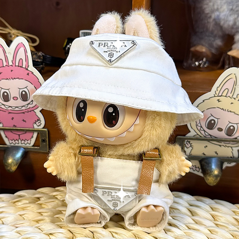 Labubu Urban Look – White Casual Edition