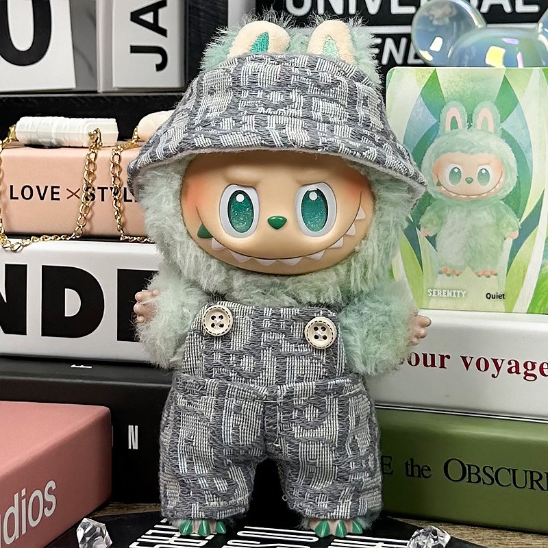 Woven Grey Set for Labubu – Simplicity, Softness & Elegance